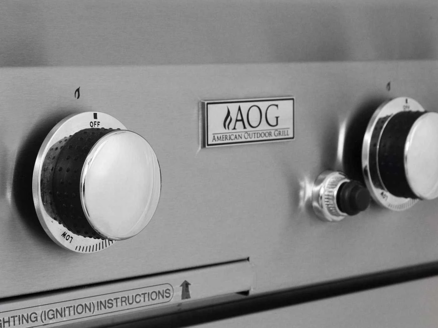 AOG T Series Portable 36'' On Cart BBQ Grill 3 AOG T Series Portable 36'' On Cart BBQ Grill - Image 3