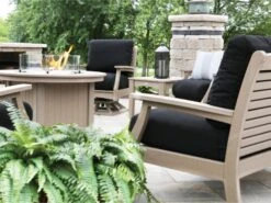 Berlin Gardens Donoma 44'' Round Chat Height Fire Pit Table