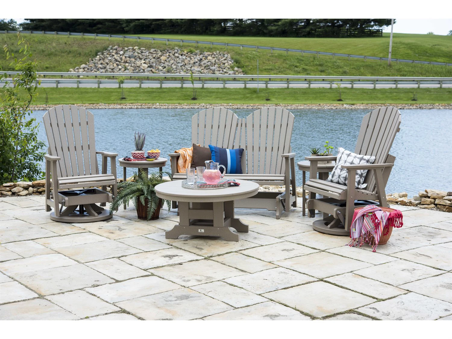 Berlin Gardens Accessories Recycled 22'' Round End Table 2 Berlin Gardens Accessories Recycled 22'' Round End Table - Image 2