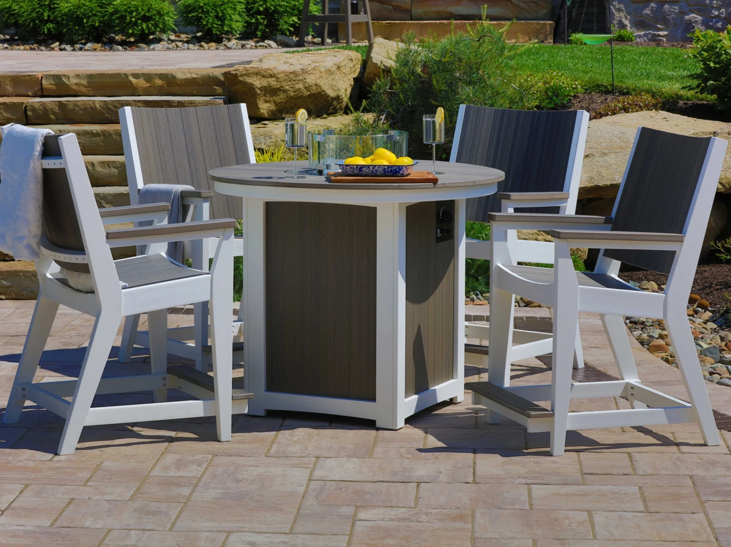 Berlin Gardens Donoma 44'' Round Counter Height Fire Pit Table 4 Berlin Gardens Donoma 44'' Round Counter Height Fire Pit Table - Image 4