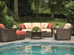 Lane Venture South Hampton Wicker 24'' Round Glass Top End Table 6 Lane Venture South Hampton Wicker 24'' Round Glass Top End Table -Patio Vibe Store LAVSTHHPMTNLNGSET11 zm