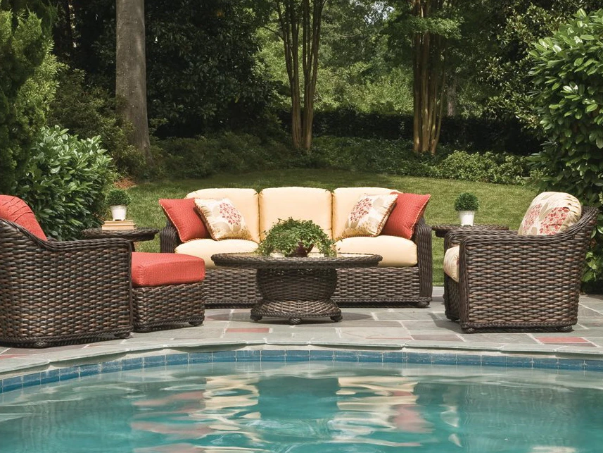 Lane Venture South Hampton Wicker 24'' Round Glass Top End Table 3 Lane Venture South Hampton Wicker 24'' Round Glass Top End Table - Image 3