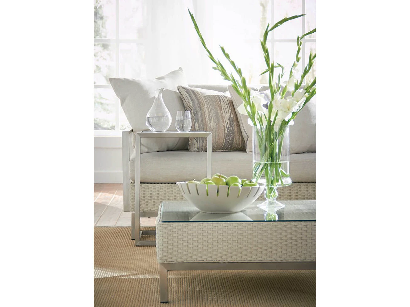 Lloyd Flanders Elements Steel 17''W X 15''D Rectangular End Table 2 Lloyd Flanders Elements Steel 17''W X 15''D Rectangular End Table - Image 2