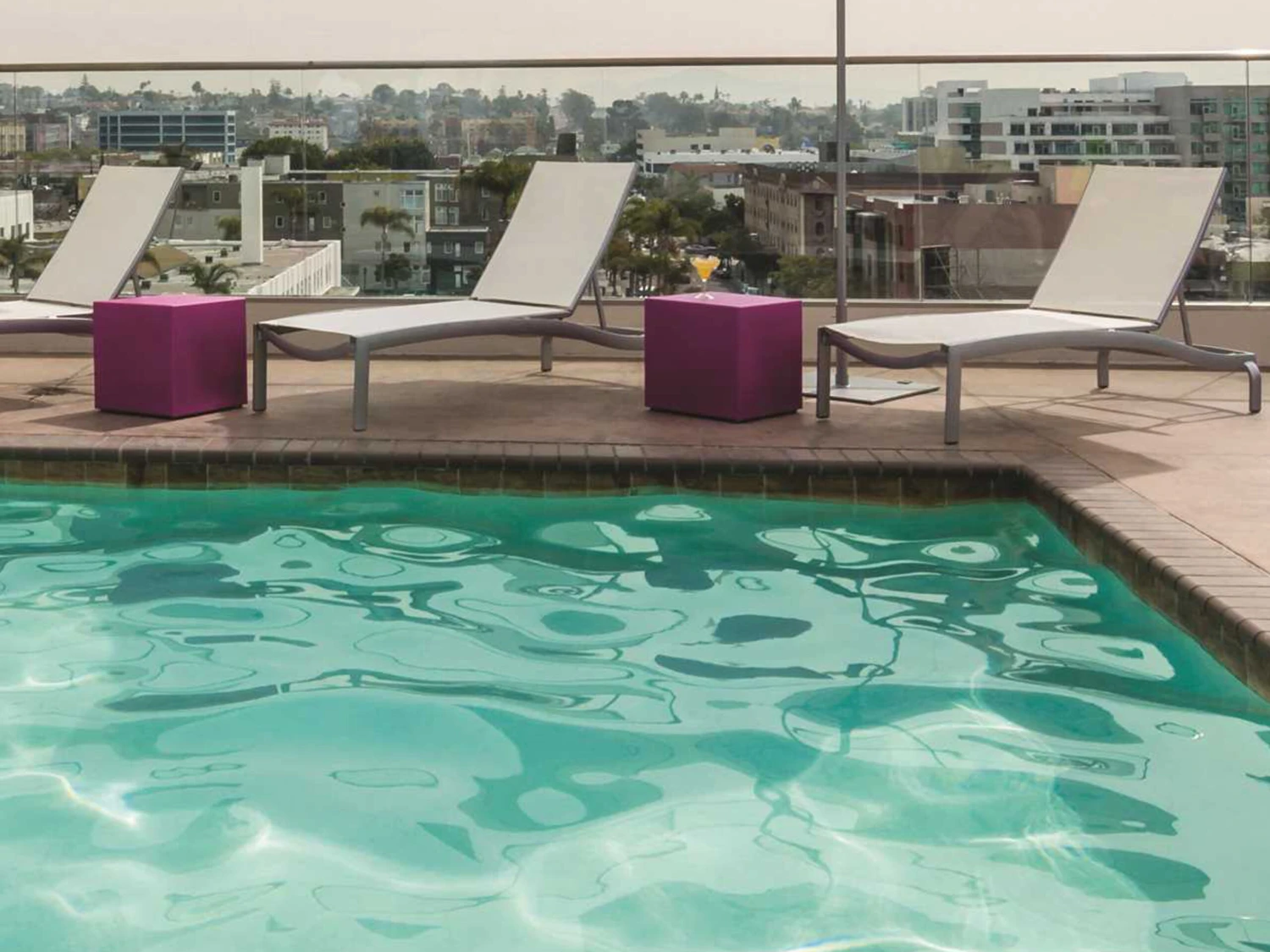 Tropitone Curve Resin 18'' Square Tea Table/Stool With Weight 4 Tropitone Curve Resin 18'' Square Tea Table/Stool With Weight - Image 4