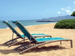 Tropitone La Stratta Aluminum 20'' Round Tea Table