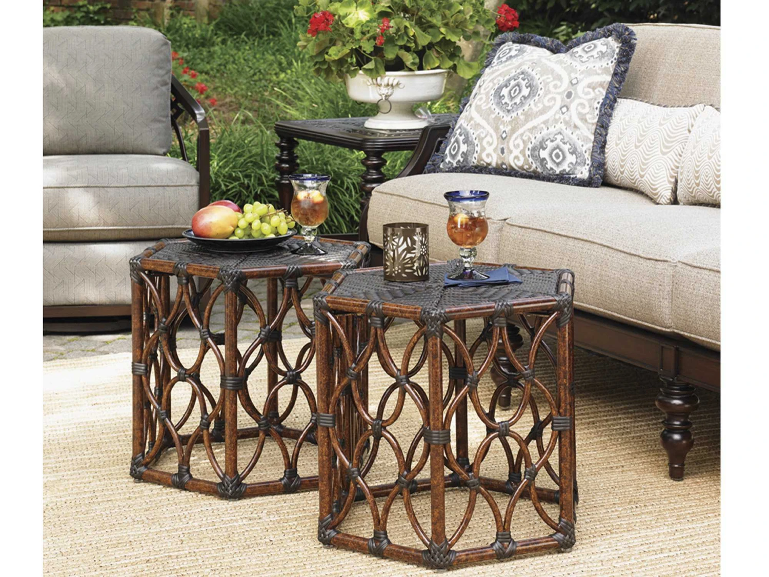 Tommy Bahama Outdoor Black Sands Cast Aluminum 28.75'' Square End Table 2 Tommy Bahama Outdoor Black Sands Cast Aluminum 28.75'' Square End Table - Image 2