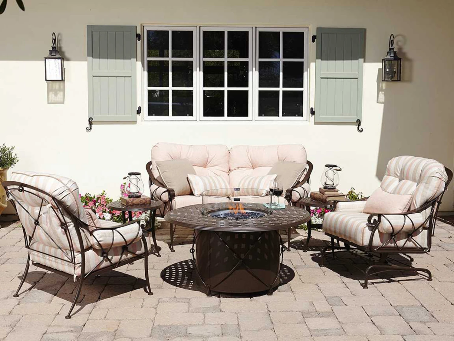 Woodard Universal Iron Chat Height Round Fire Table Base With Round Burner Derby Accents 1 Woodard Universal Iron Chat Height Round Fire Table Base With Round Burner Derby Accents